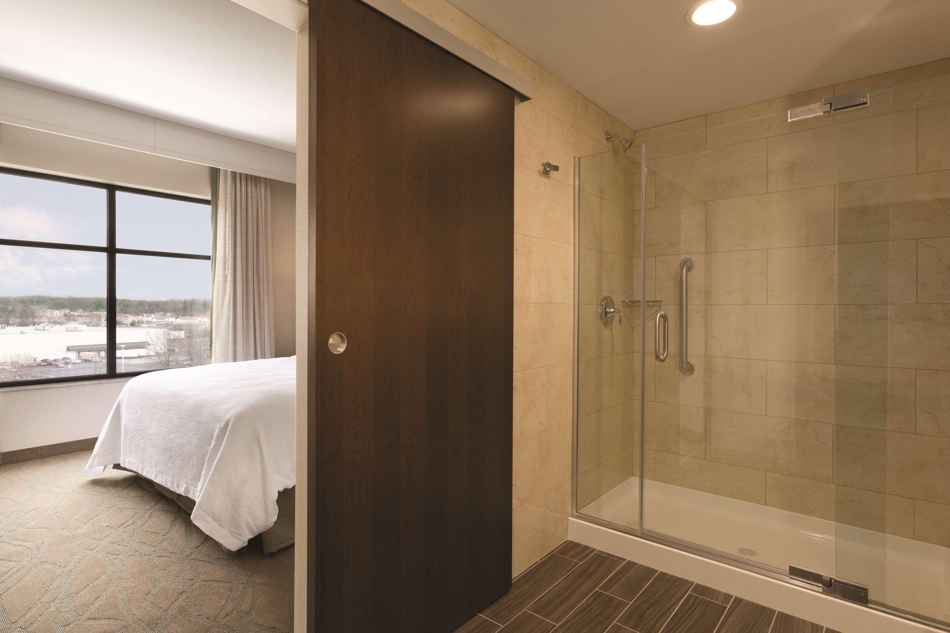 Embassy Suites By Hilton Akron Canton Airport North Canton Exteriör bild