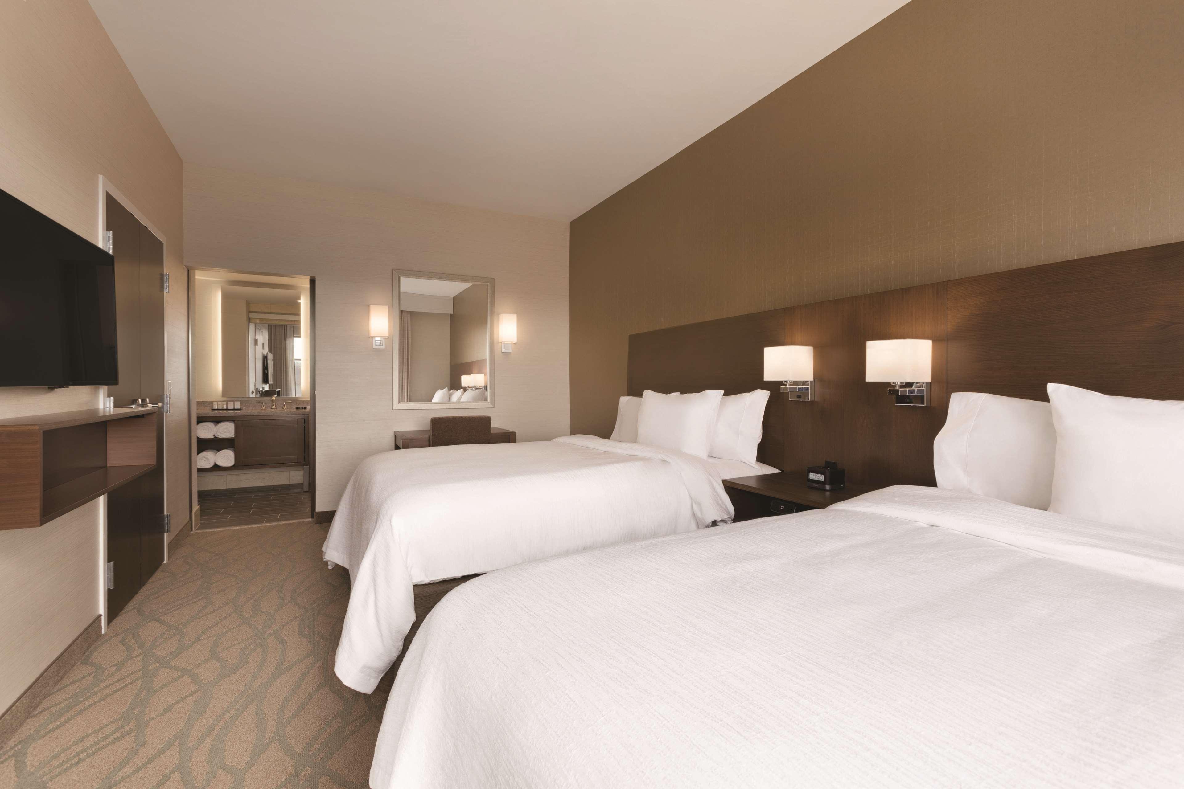 Embassy Suites By Hilton Akron Canton Airport North Canton Exteriör bild