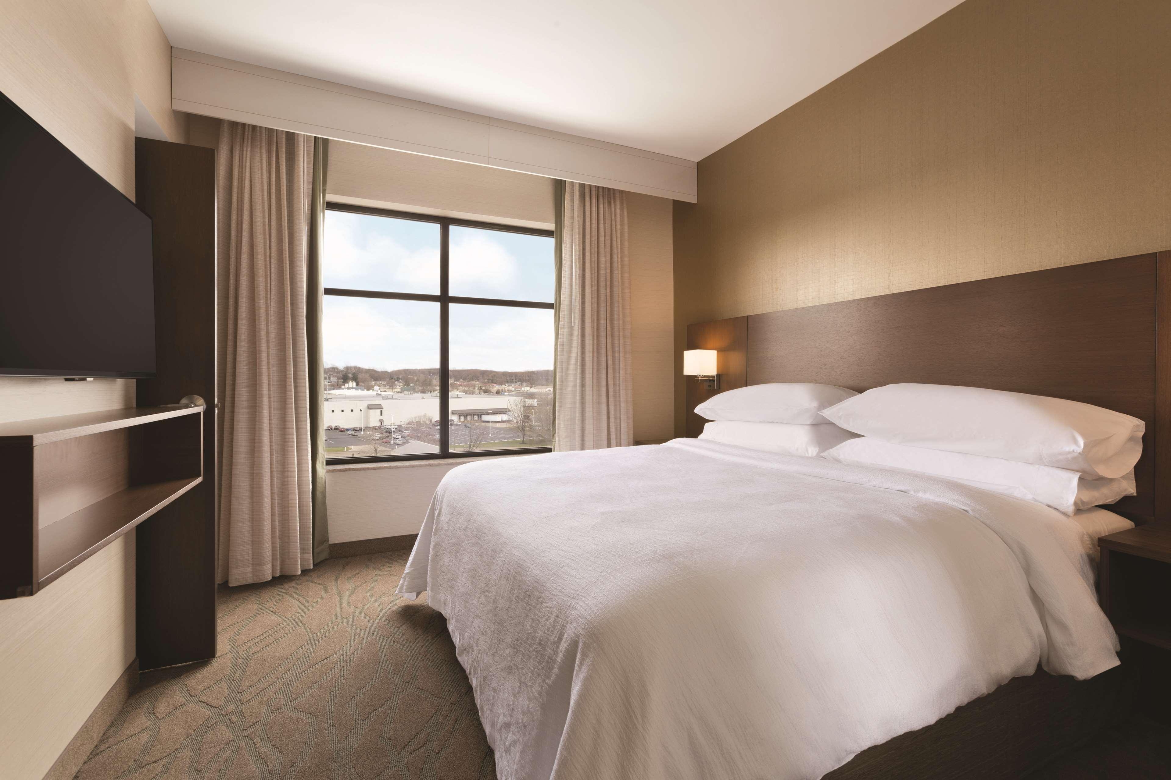 Embassy Suites By Hilton Akron Canton Airport North Canton Exteriör bild